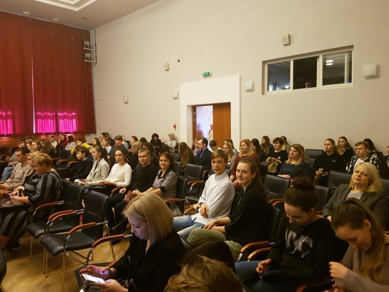 Skolēnu pašpārvalžu forumā satiekas jaunieši, kuriem ir vēlme “kāpt” un sasniegt jaunas virsotnes