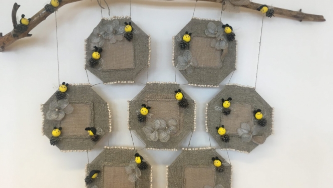 Preiļu novada Bērnu un jauniešu centrā aplūkojama virtuālā izstāde “Radi rotājot”