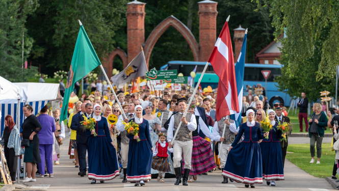 Preiļi aizvadījuši krāšņus un saulainus pilsētas svētkus “Ar sauli sirdī”
