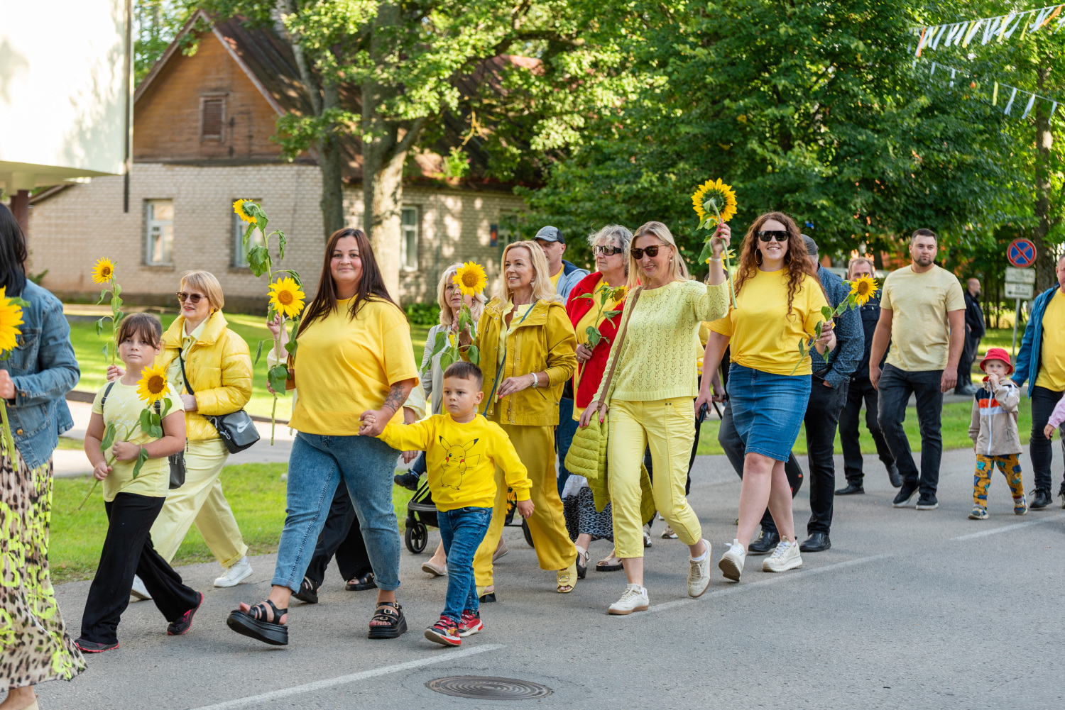  Preiļu pilsētas svētku gājiens “Pievieno sev sauli!”