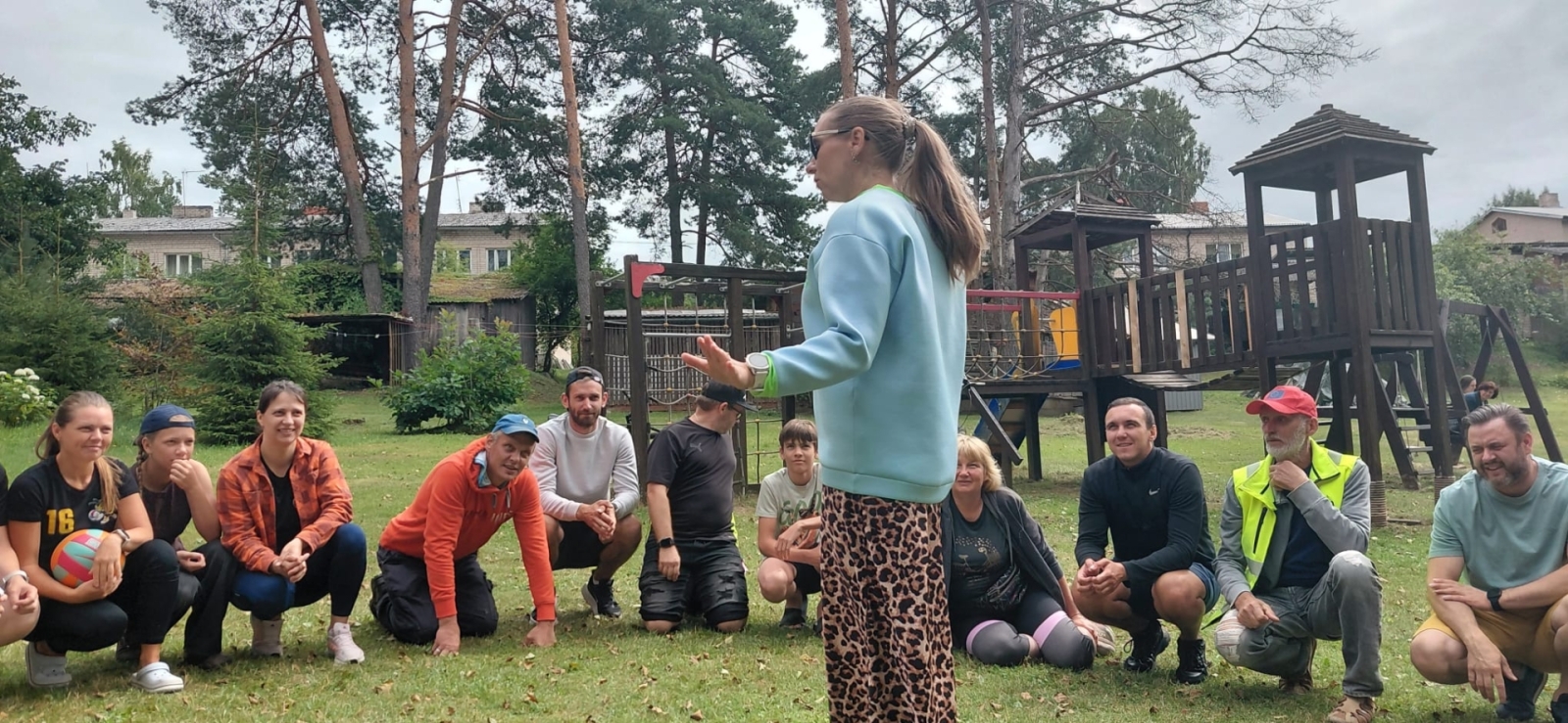 Kad pasaule sākas tepat: Aglonā Latvijas un Gruzijas dalībnieki mācījās rīkoties krīzē un stiprināt kopienu