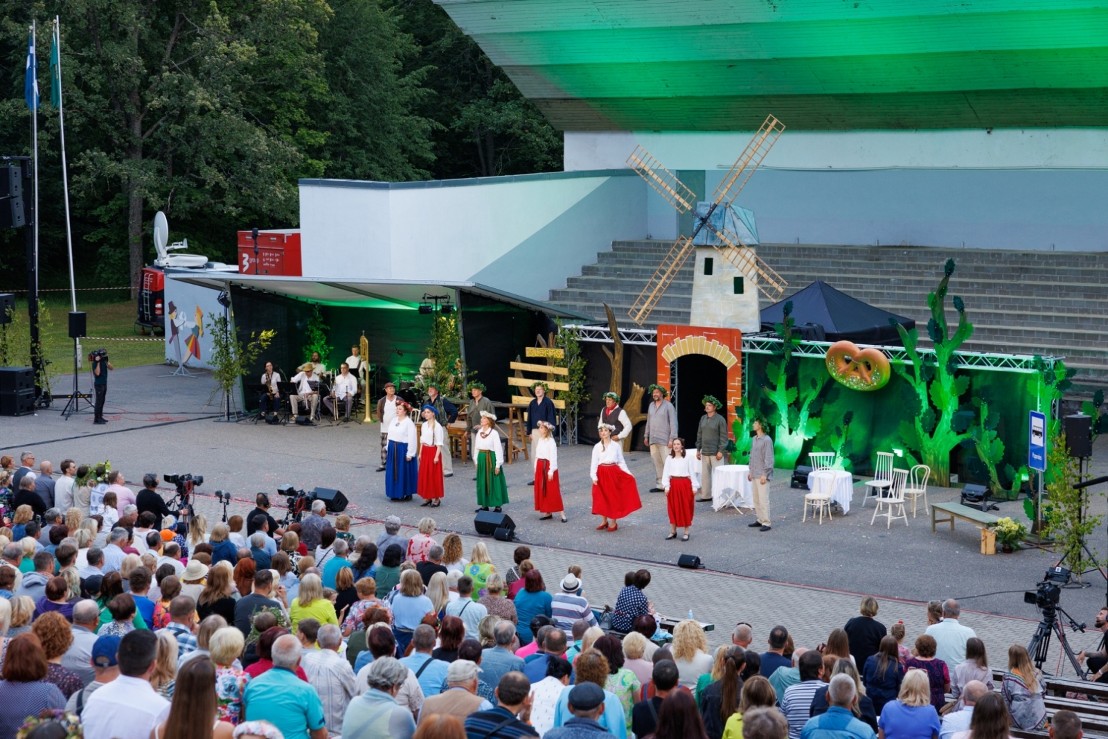 3. Jāņu festivāls ar koncertuzvedumu “Meklē mani papardēs”