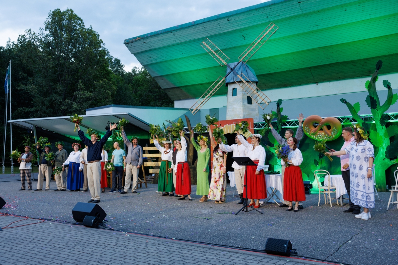 3. Jāņu festivāls ar koncertuzvedumu “Meklē mani papardēs”