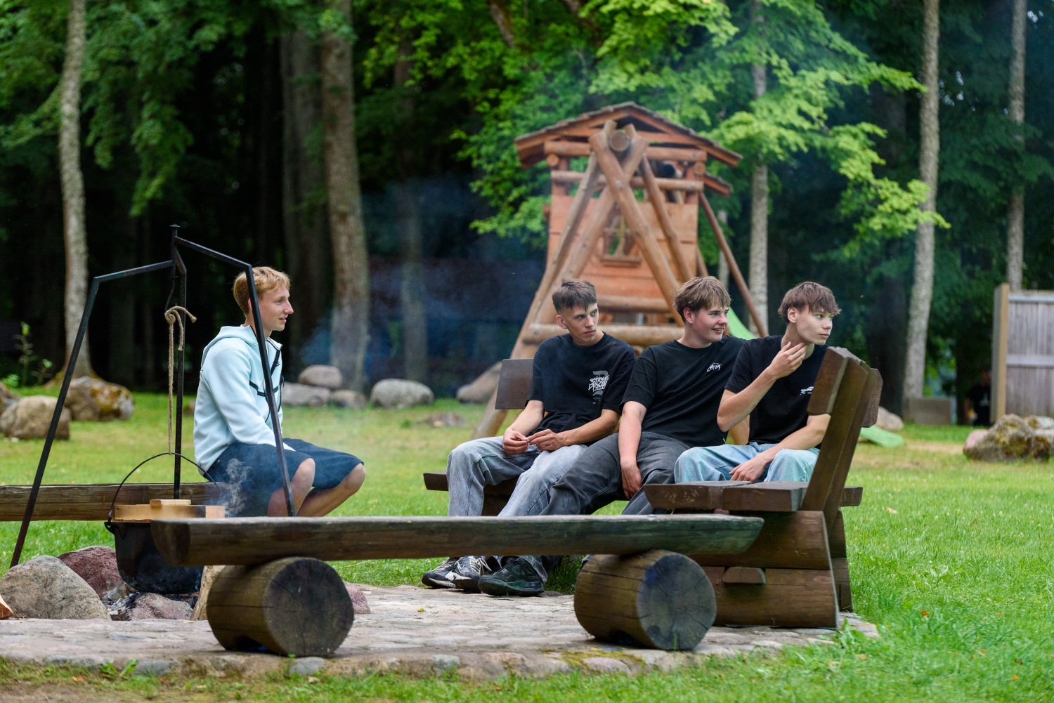 “SUP Sunset Ride” Geļenovas parkā, Jašas-Bicānu ezerā kopā ar VisitPreili