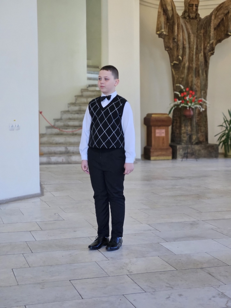 Aglonā aizvadīts XXI Latvijas mūzikas skolu Jauno vokālistu konkurss “Dziedu Dievmātei”