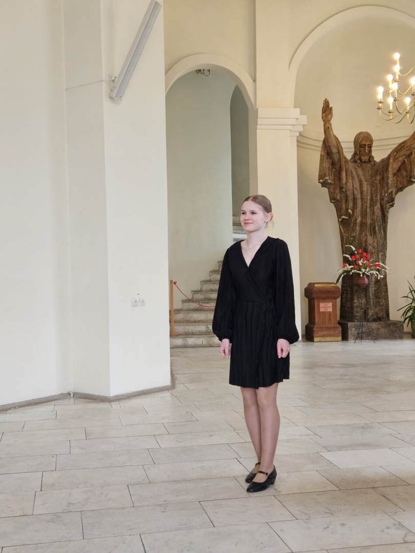 Aglonā aizvadīts XXI Latvijas mūzikas skolu Jauno vokālistu konkurss “Dziedu Dievmātei”