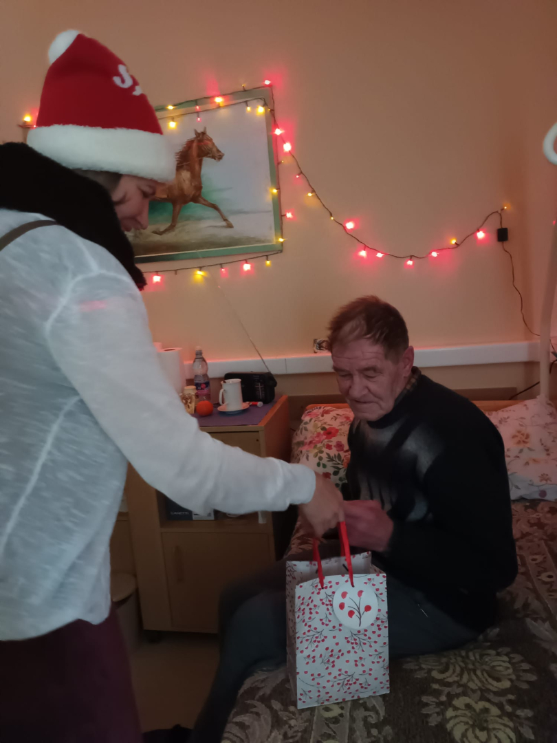 Sirsnīgi pirmssvētku mirkļi SAC Aglonā kopā ar Mārupes rūķiem