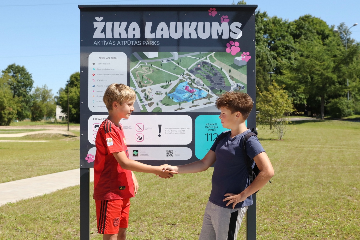 Svinīgi atklāts jaunais un ilgi gaidītais aktīvās atpūtas laukums “Žika laukums” Preiļos