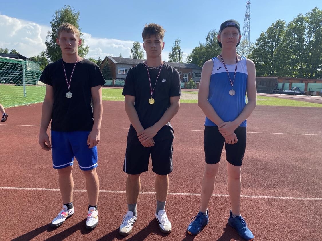 Aizvadītas Preiļu novada BJSS sacensības vieglatlētikas mešanas 3-cīņā U-14, U-16 un U-18/20
