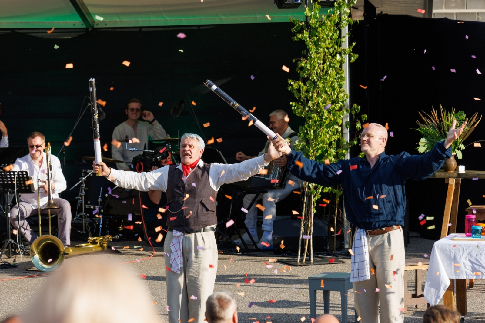 3. Jāņu festivāls ar koncertuzvedumu “Meklē mani papardēs”. 