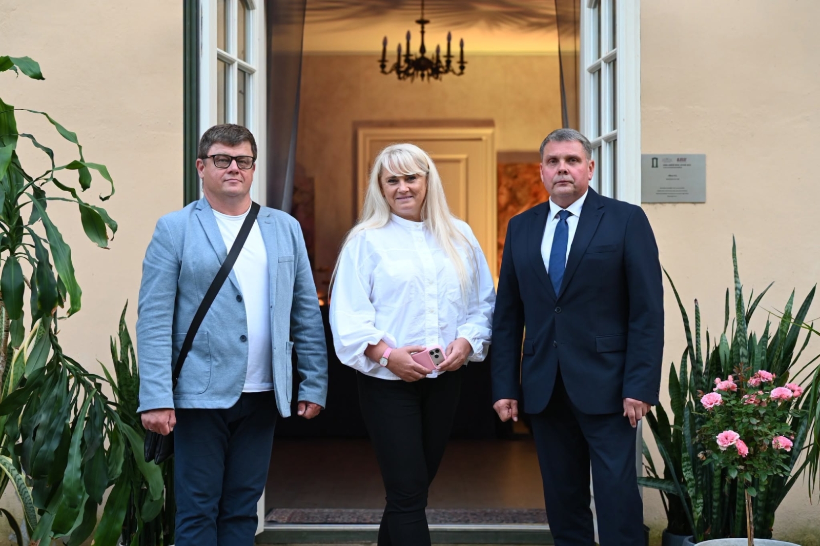 Vairāk nekā 40 ārvalstu diplomātisko pārstāvniecību vadītāji Latgalē iepazīst reģiona investīciju potenciālu un austrumu pierobežas izaicinājumus