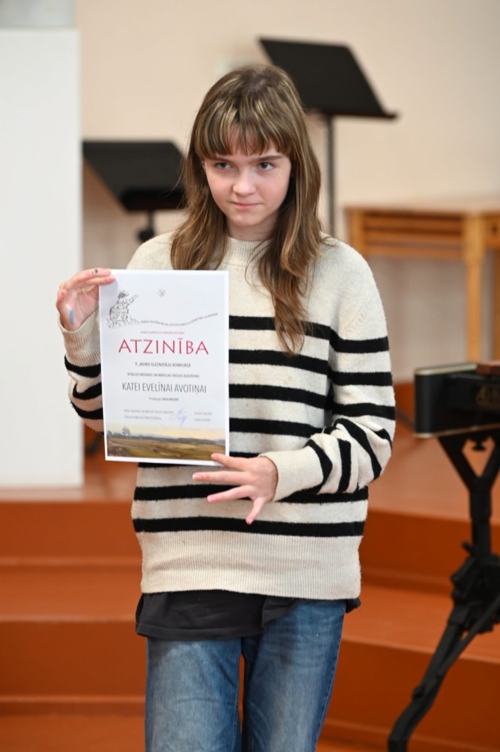Noskaidroti 9. Jāzepa Pīgožņa balvas Latvijas ainavu glezniecībā jauniešiem laureāti