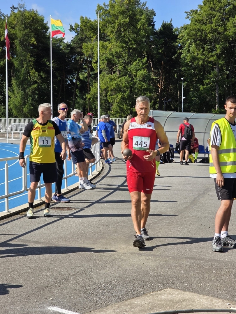 Uzvaras Baltijas čempionātā vecmeistariem vieglatlētikā