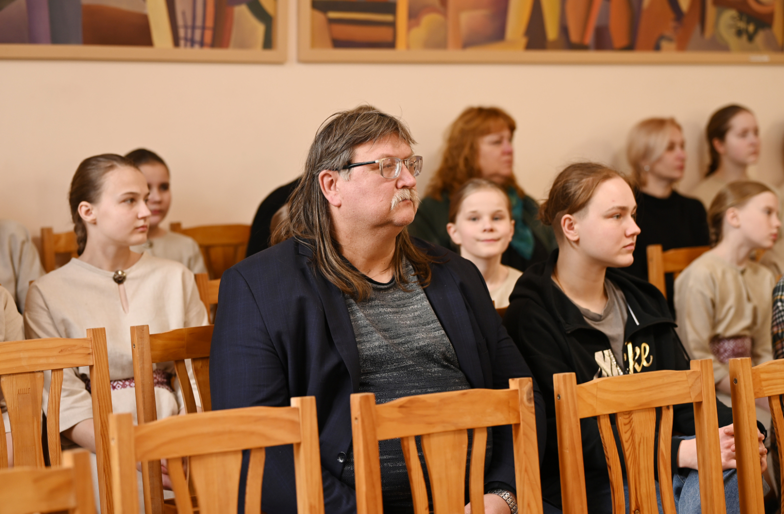 XIII Latvijas skolu jaunatnes dziesmu un deju svētku noslēguma koncerta “TE-AUST” koru repertuāra apguves konkurss