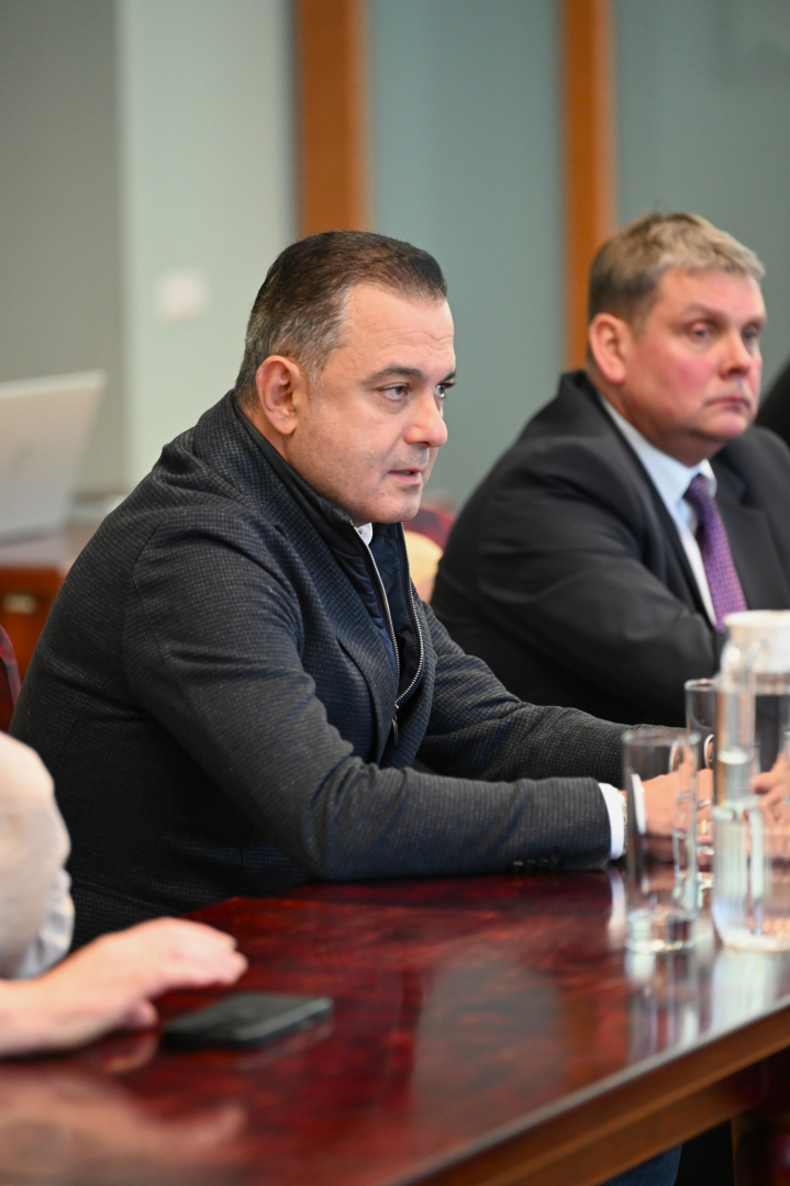 Veselības ministrs darba vizītē apmeklē Preiļu novadu