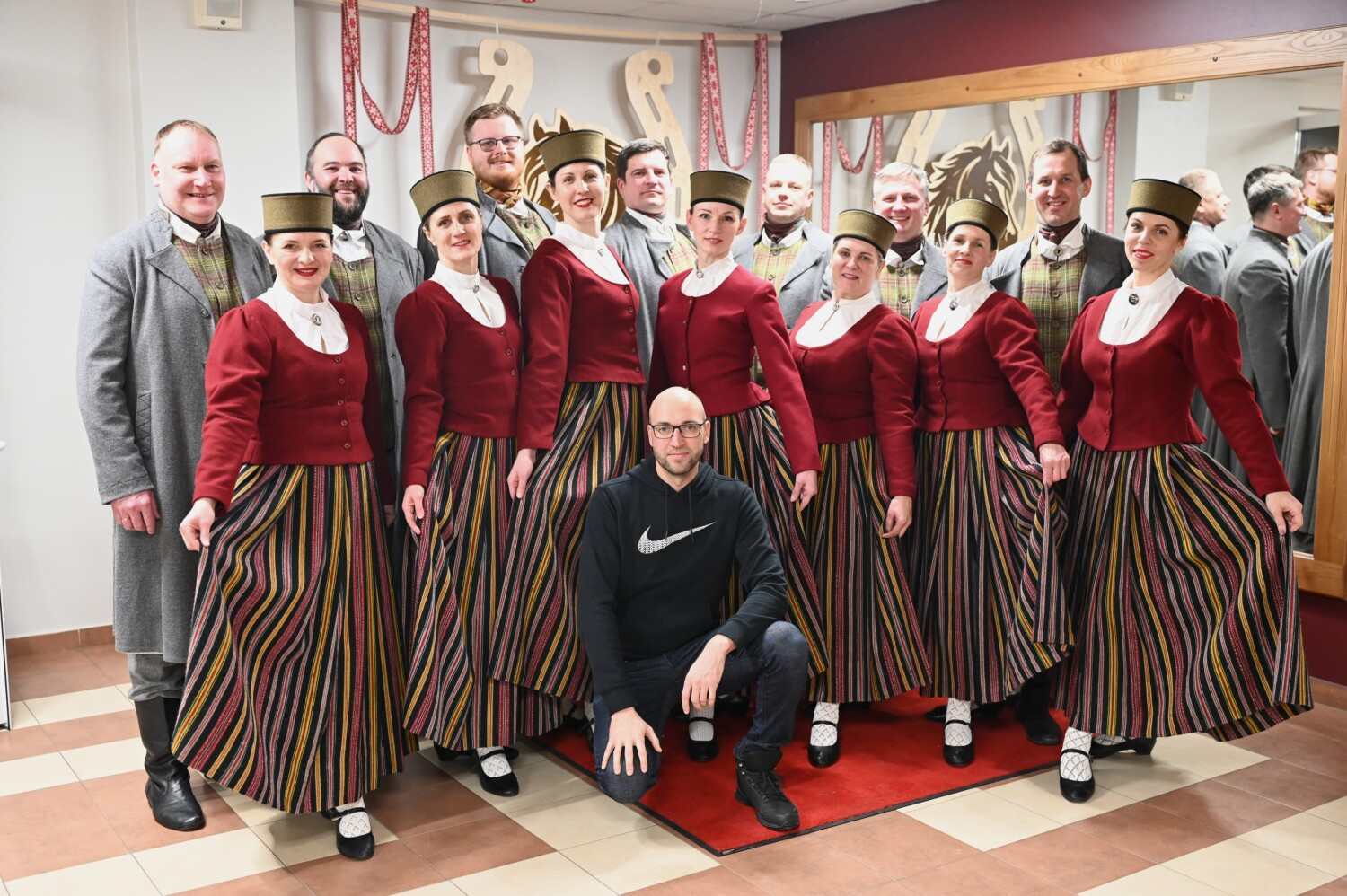 Tautas deju kolektīvu sadancis "Ziemas danči"
