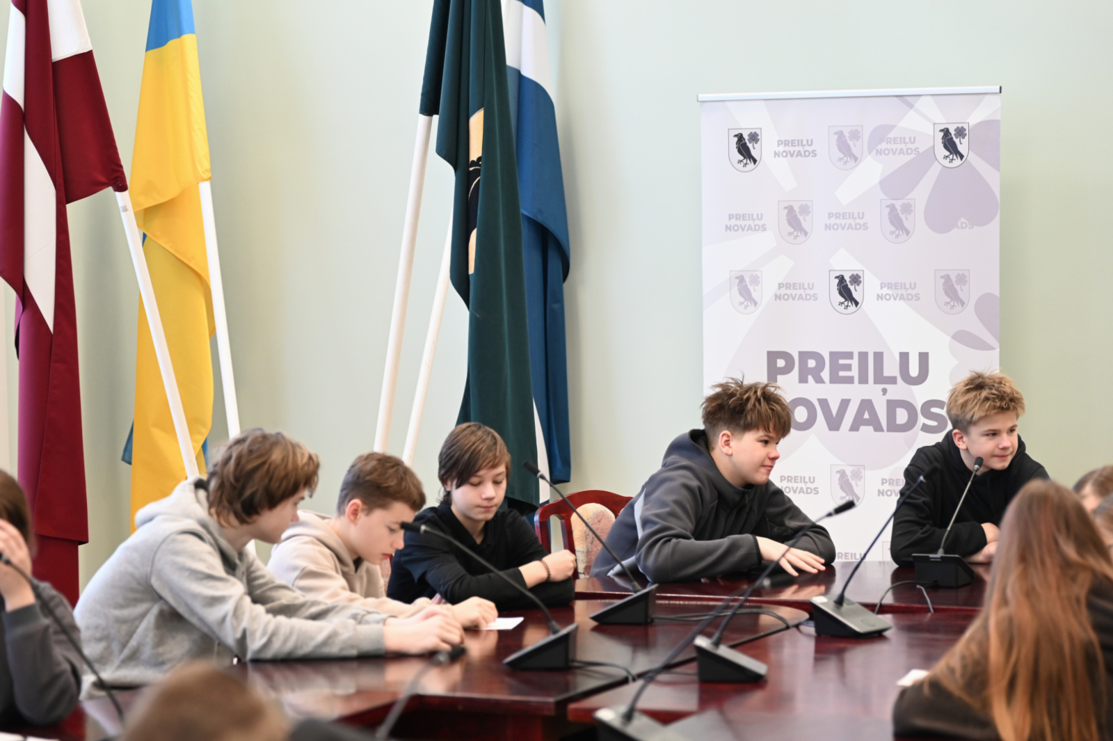 Preiļu 1. pamatskolas skolēni iepazīst pašvaldības budžeta veidošanas procesus