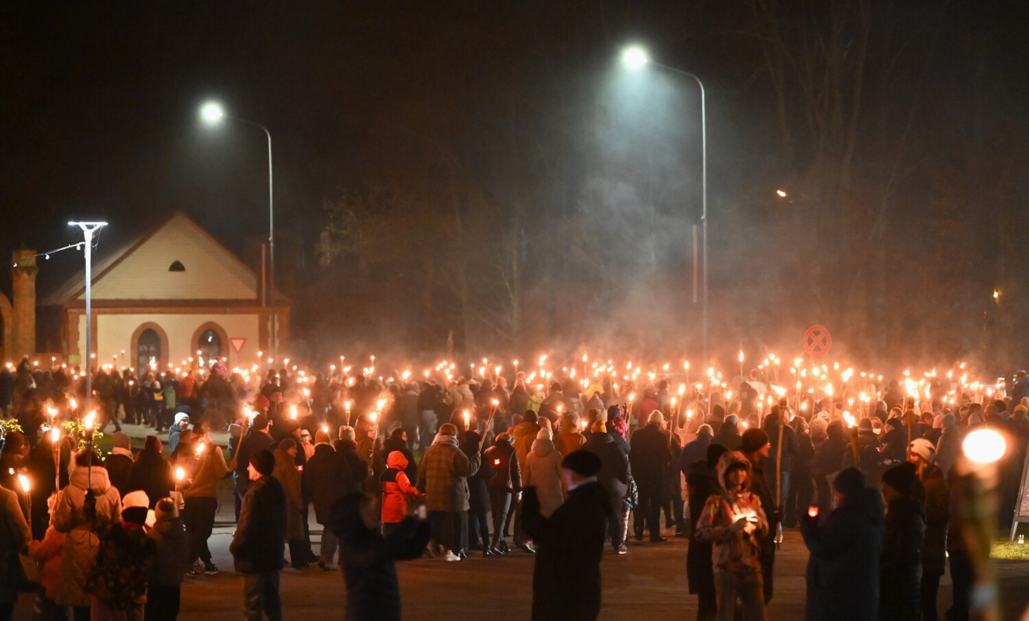Lāčplēša dienas lāpu gājiens Preiļos