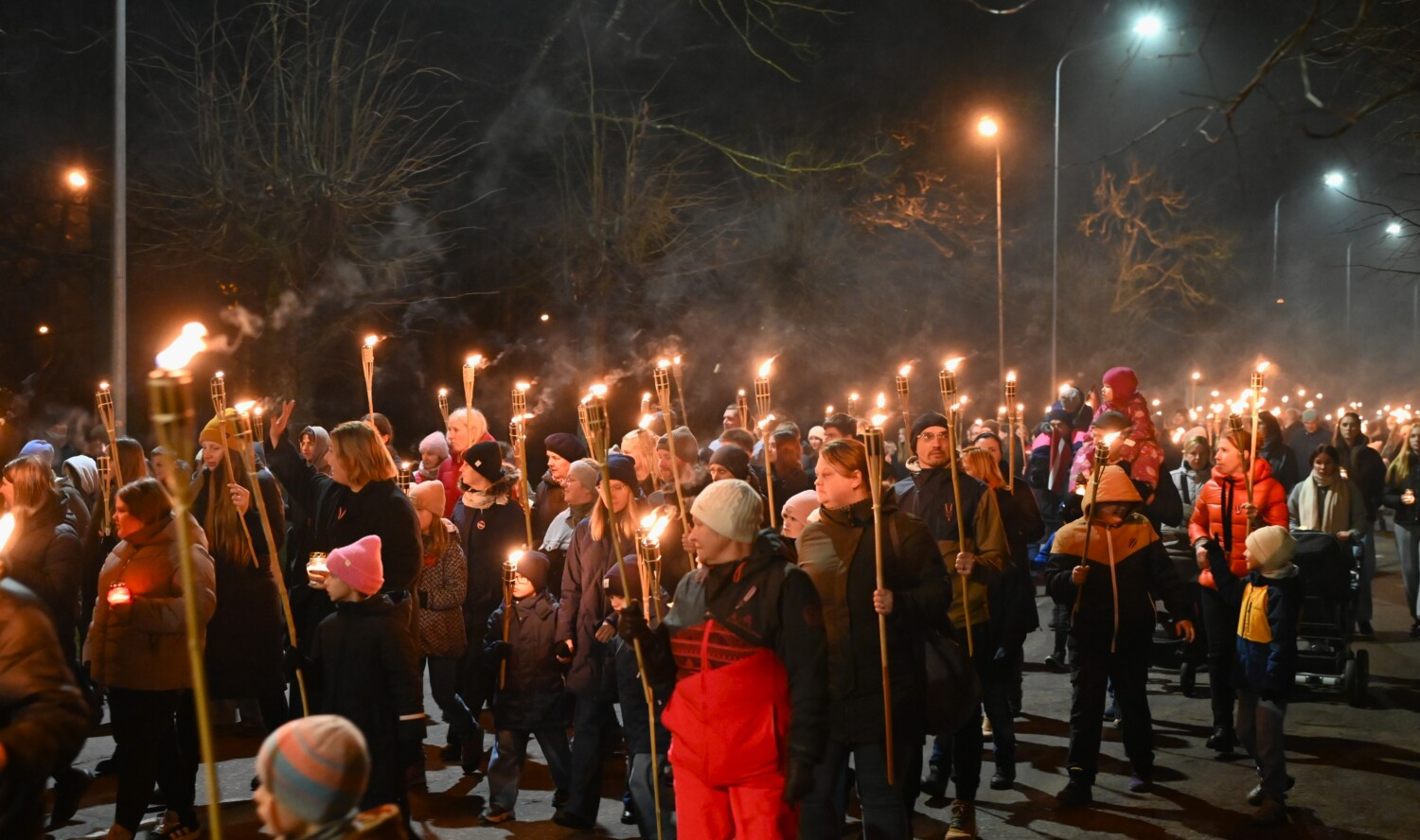 Lāčplēša dienas lāpu gājiens Preiļos
