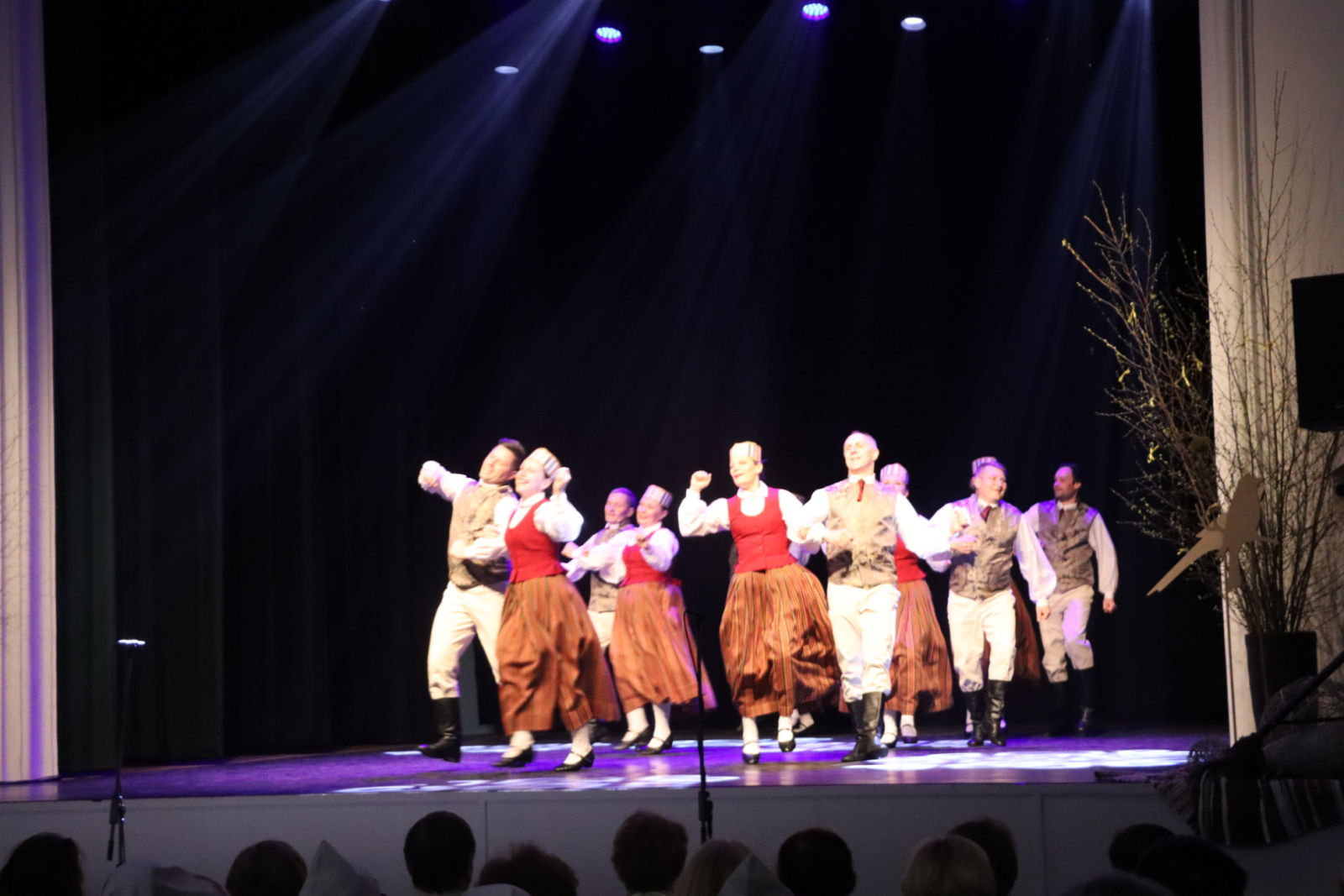 2.Preiļu novada Kultūras un Tautas namu festivāla “Ļustes” noslēgums
