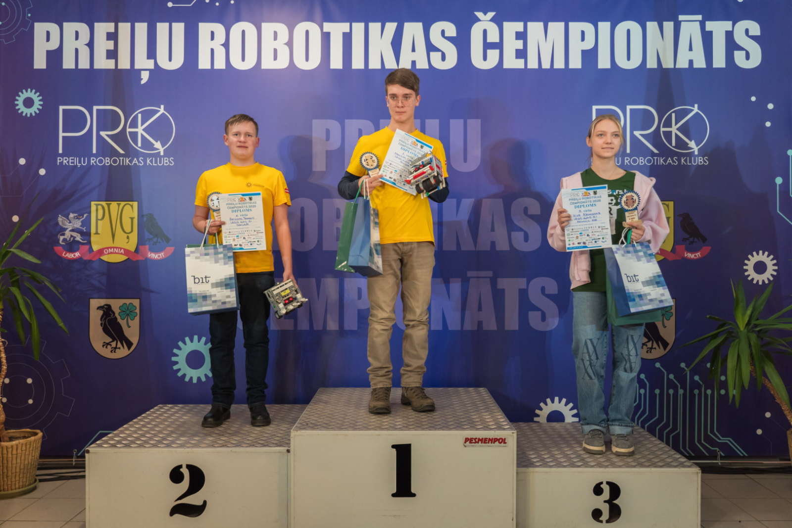 Aizvadīts 17. Latvijas robotikas čempionāta 7. Preiļu robotikas čempionāta posms