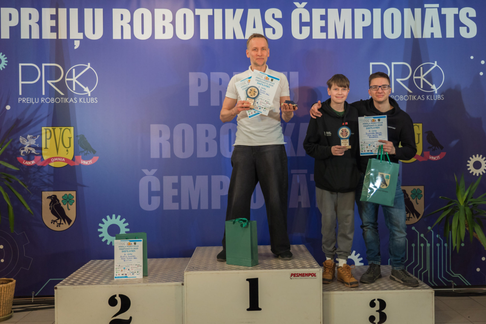 Aizvadīts 17. Latvijas robotikas čempionāta 7. Preiļu robotikas čempionāta posms