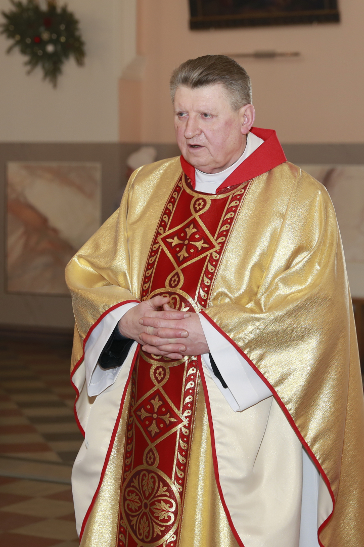 Preiļu draudzes prāvests, Preiļu dekanāta dekāns Jānis Stepiņš