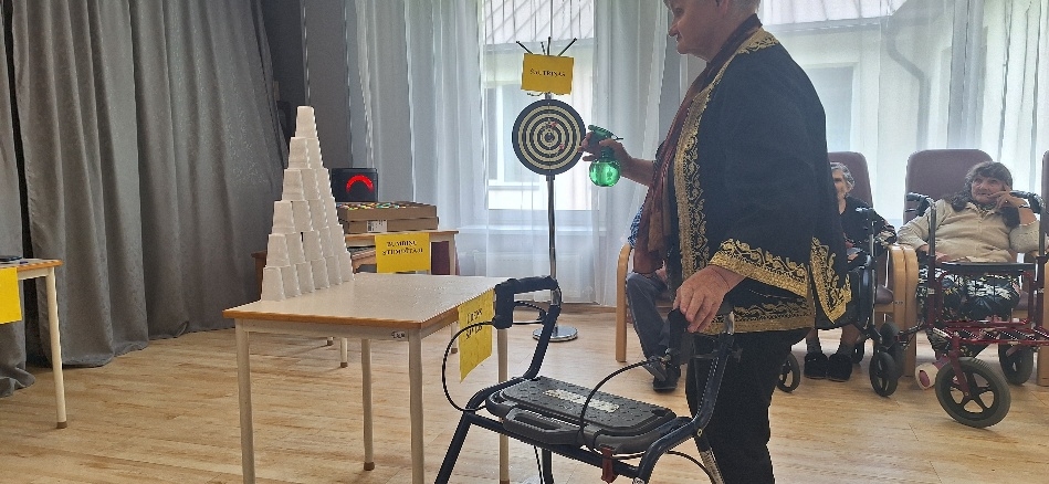 Jūlijs sociālās aprūpes centrā "Vārkava’’