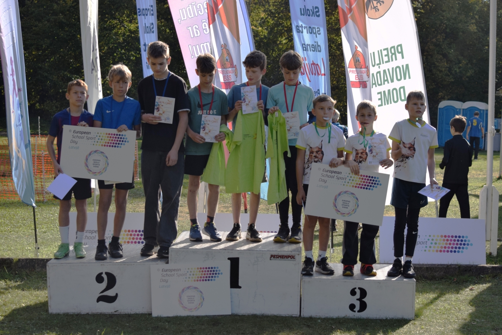 Aizvadīts Eiropas Skolu sporta dienas nacionālais pasākums – Latvijas Skolēnu 80. spartakiāde rudens krosa stafetēs Preiļos
