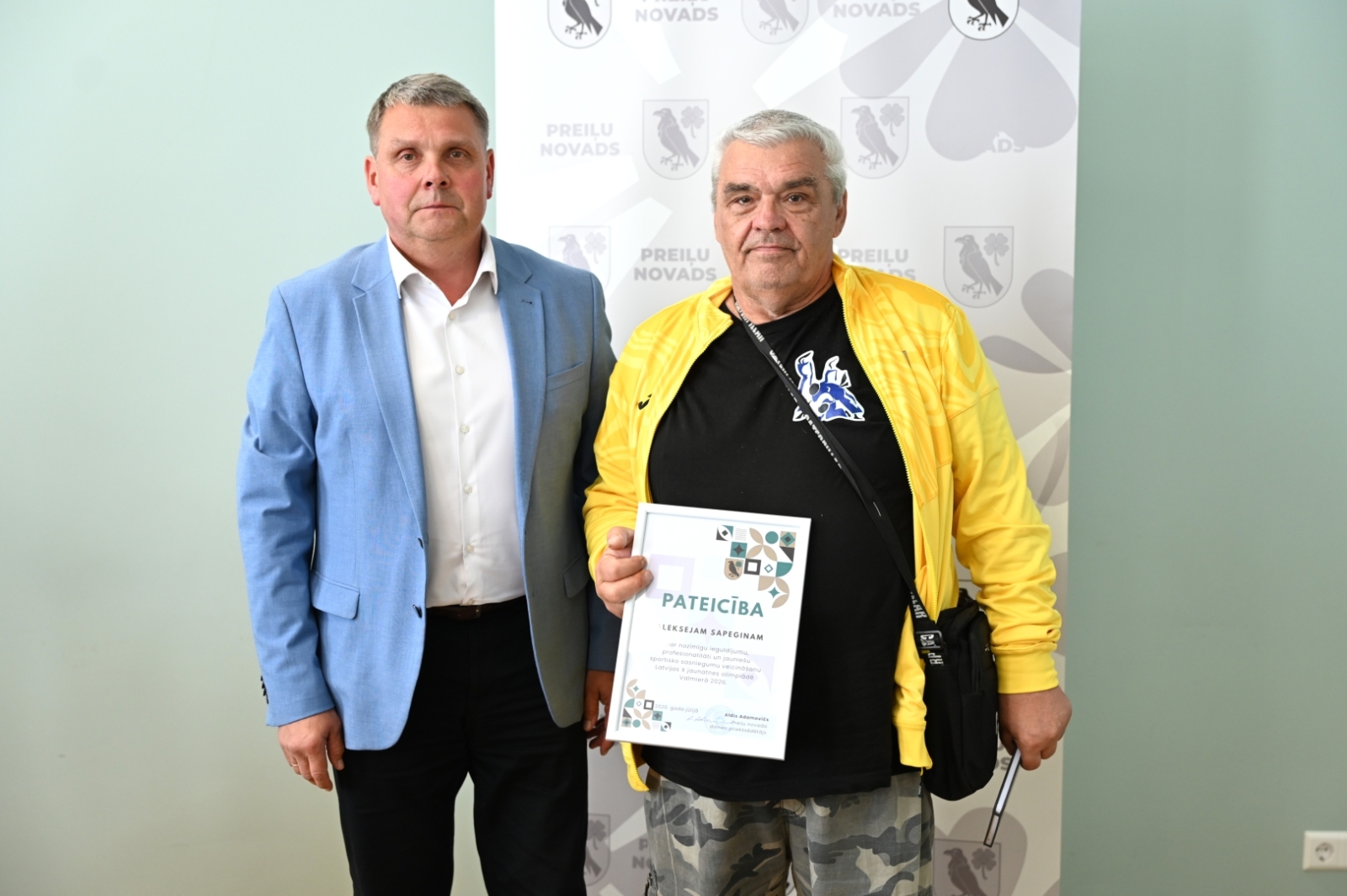 Pašvaldībā tika sveikti Latvijas X Jaunatnes olimpiādes Valmierā laureāti, dalībnieki un viņu treneri