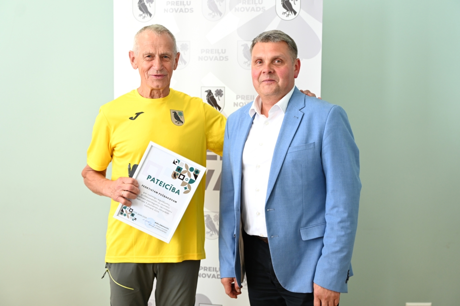 Pašvaldībā tika sveikti Latvijas X Jaunatnes olimpiādes Valmierā laureāti, dalībnieki un viņu treneri