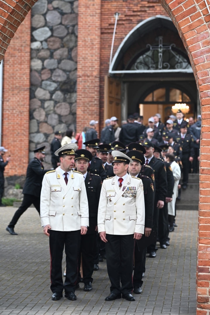 Sagaidot Ugunsdzēsēju un glābēju dienu un Ugunsdzēsības Latvijā 161. gadadienu, apbalvoti Preiļu novada pārstāvji