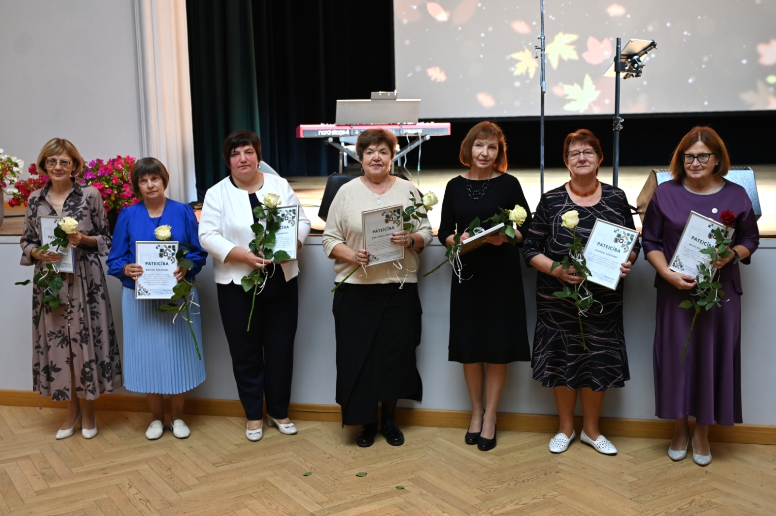 Skolotāju diena godināti Preiļu novada pedagogi