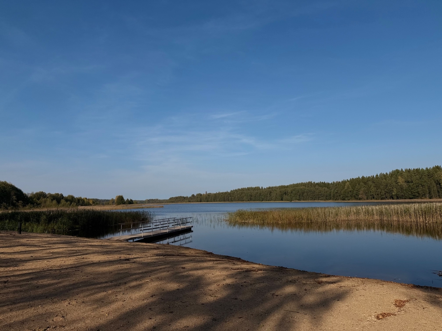 Pelēču ezera krastā izveidota jauna atpūtas vieta