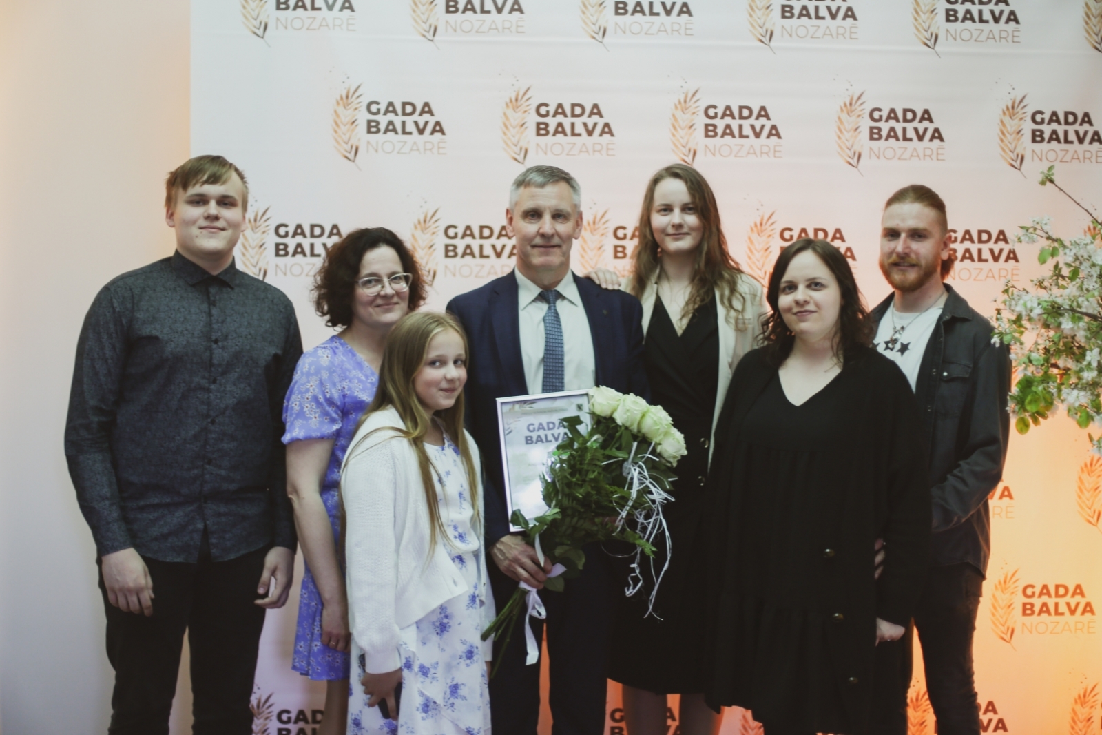 Pasniegti pašvaldības apbalvojumi “Gada balva nozarē 2024”