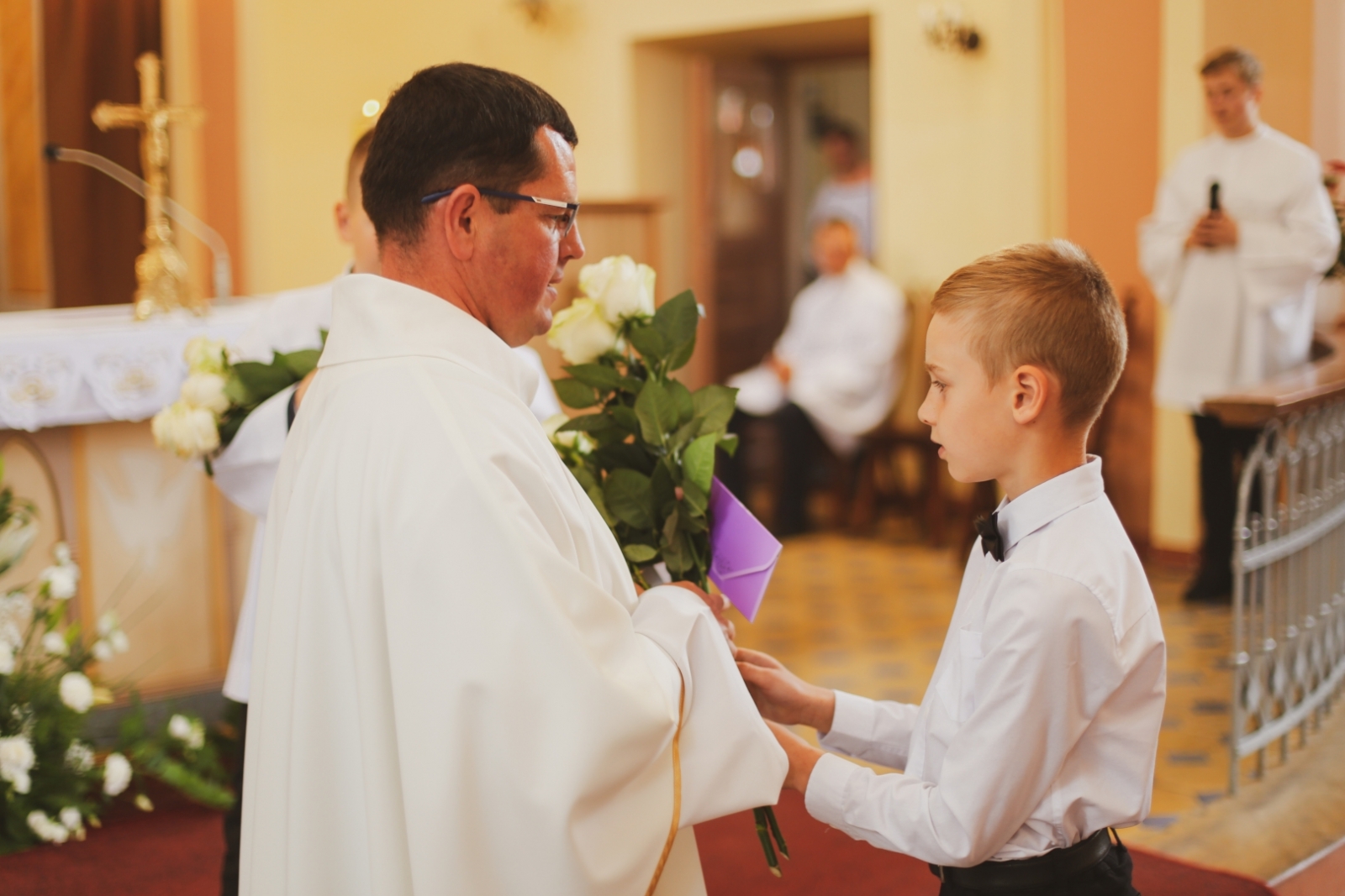Vidsmuižas Svētā Gara Romas katoļu baznīcu apmeklē bīskaps Jānis Bulis