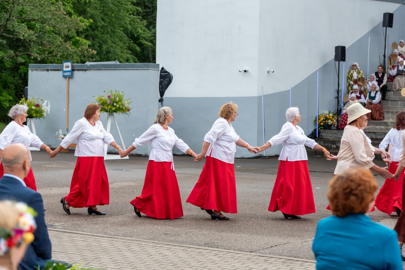 XIX Latgales novada senioru dziesmu un deju svētku festivāls “Ūgu maize”