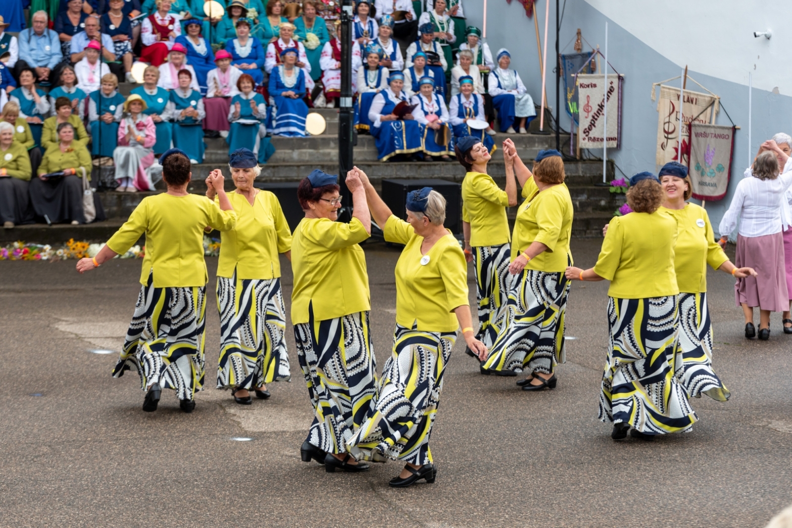 XIX Latgales novada senioru dziesmu un deju svētku festivāls “Ūgu maize”