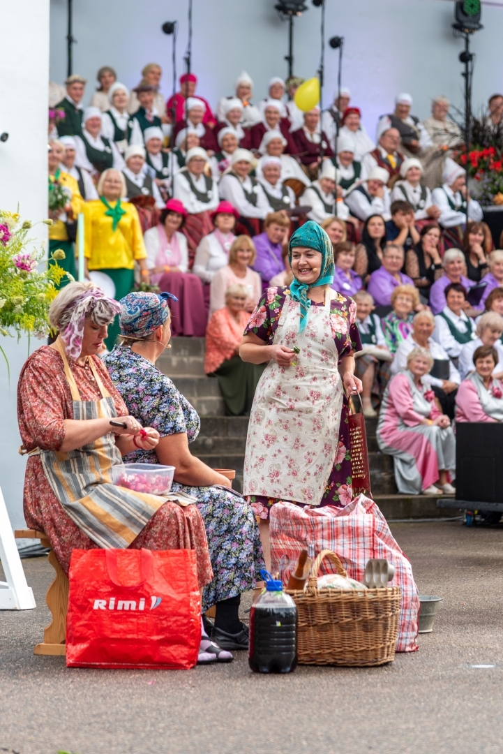 XIX Latgales novada senioru dziesmu un deju svētku festivāls “Ūgu maize”