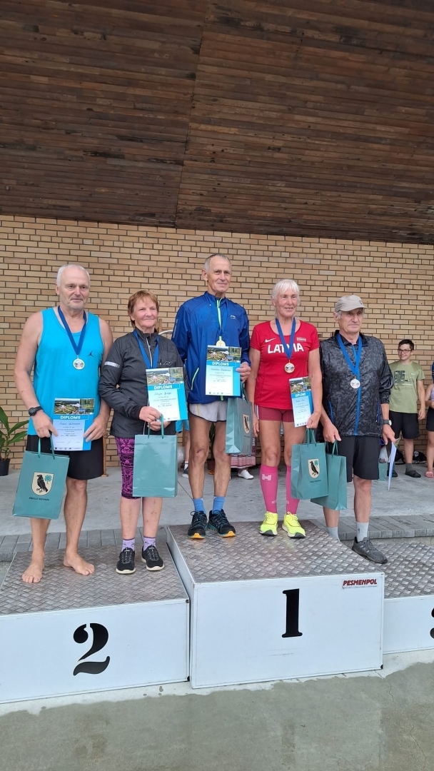 Aglonas ielās notika 3. posms Latvijas čempionātā nūjošanā un iešanā