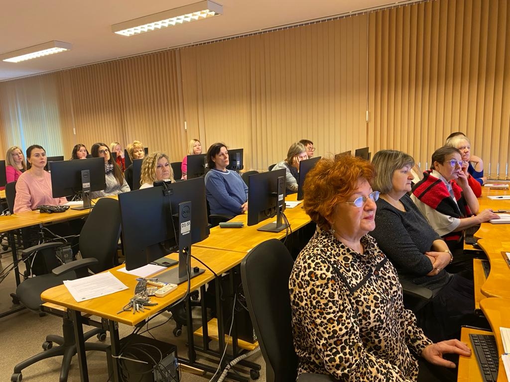 NVO un kopienu pārstāvji iesaistās praktiskās mācībās, lai apgūtu Google rīkus savu organizāciju un iestāžu darbības uzlabošanai
