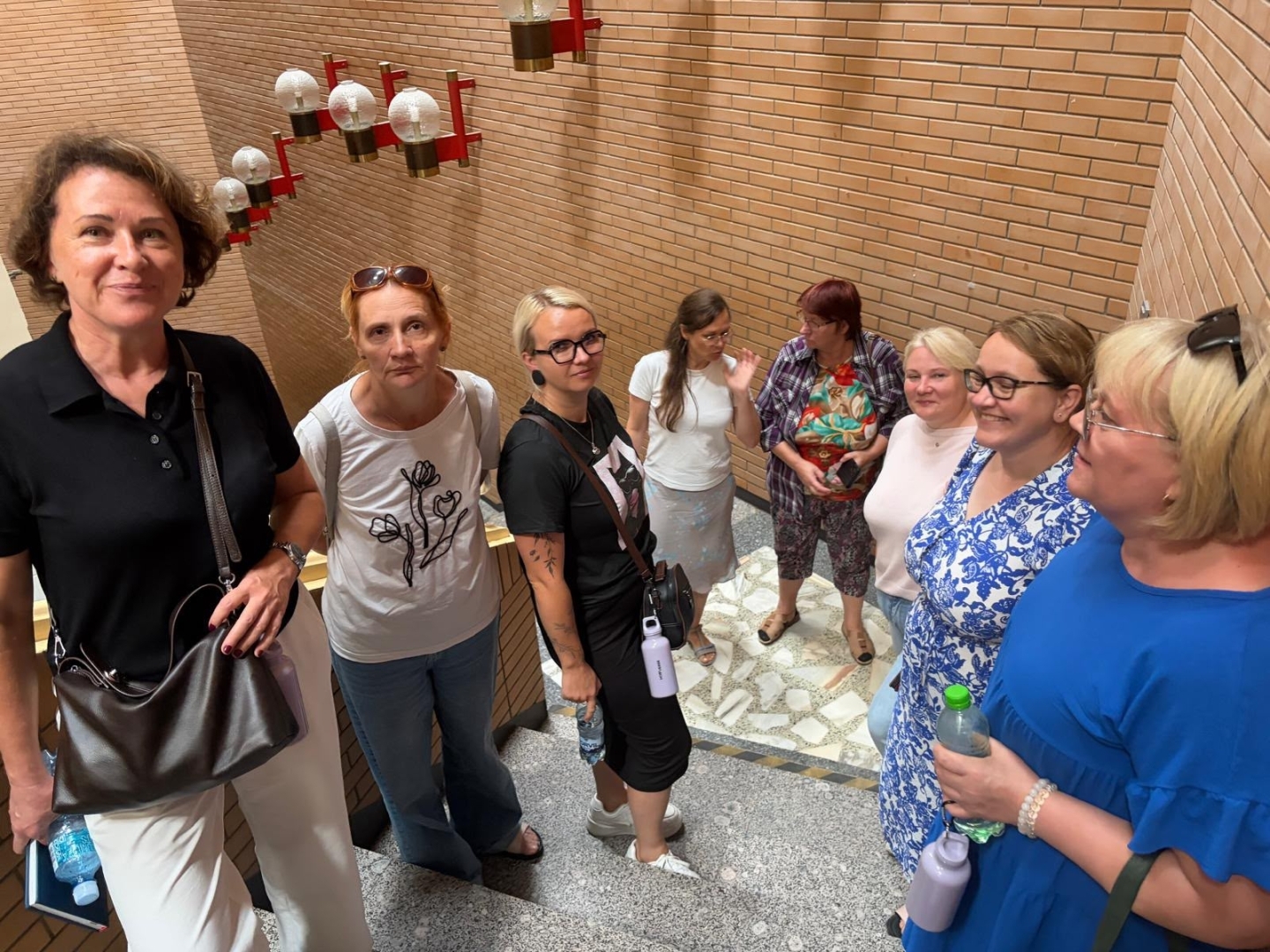 Latvijas un Lietuvas kopīgās un atšķirīgās iezīmes formālajā un neformālajā izglītībā, vecāku un izglītības iestāžu sadarbības pieredze