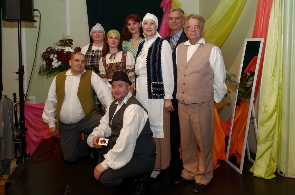 amatierteatru-festivals-siko-joku-birums-9-foto-gunars-vilcans-074-1024x679.jpg