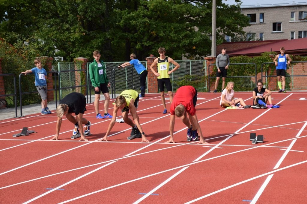 bernu-un-jauniesu-sporta-skolas-stadiona-atklasana-un-cempionats-vieglatletika-foto-leonids-valdonis-042-1024x683.jpg
