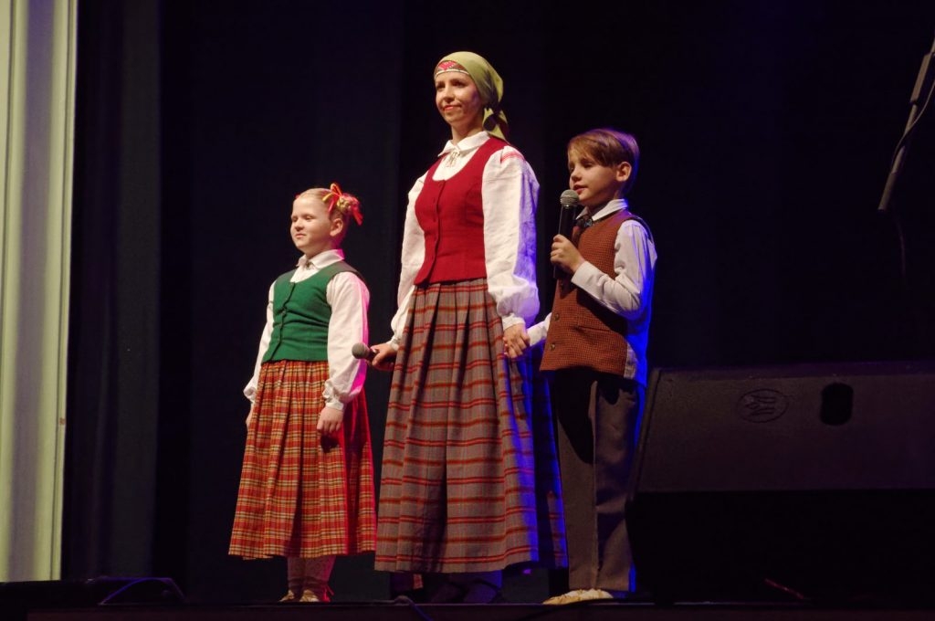 deju-kopu-dancari-un-talderi-ziemassvetku-koncerts-foto-gunars-vilcans-030-1024x680.jpg