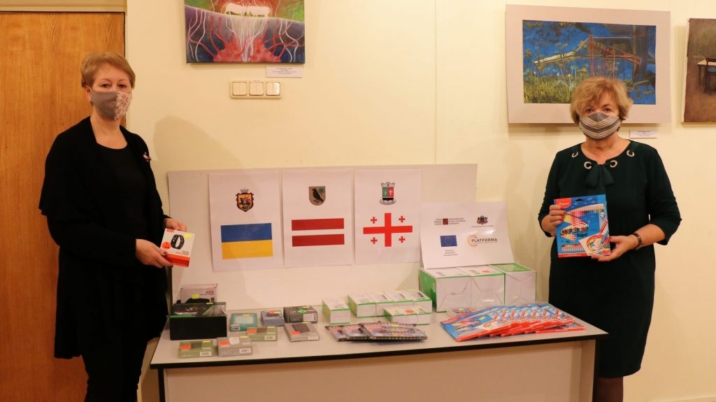 eiropas-solidaritates-nedela-preilos-izstade-preilu-muzikas-un-makslas-skola-foto-maija-paegle-010-1024x575.jpg