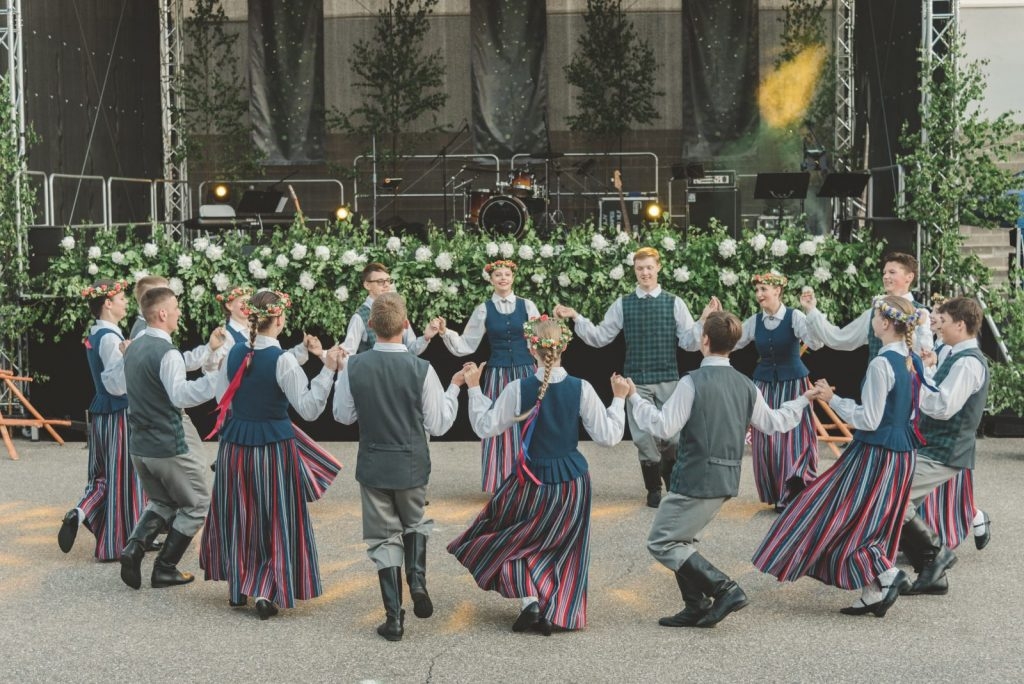 janu-festivals-preilos-24-06-2022-foto-l-uzulniks-007-1024x684.jpg