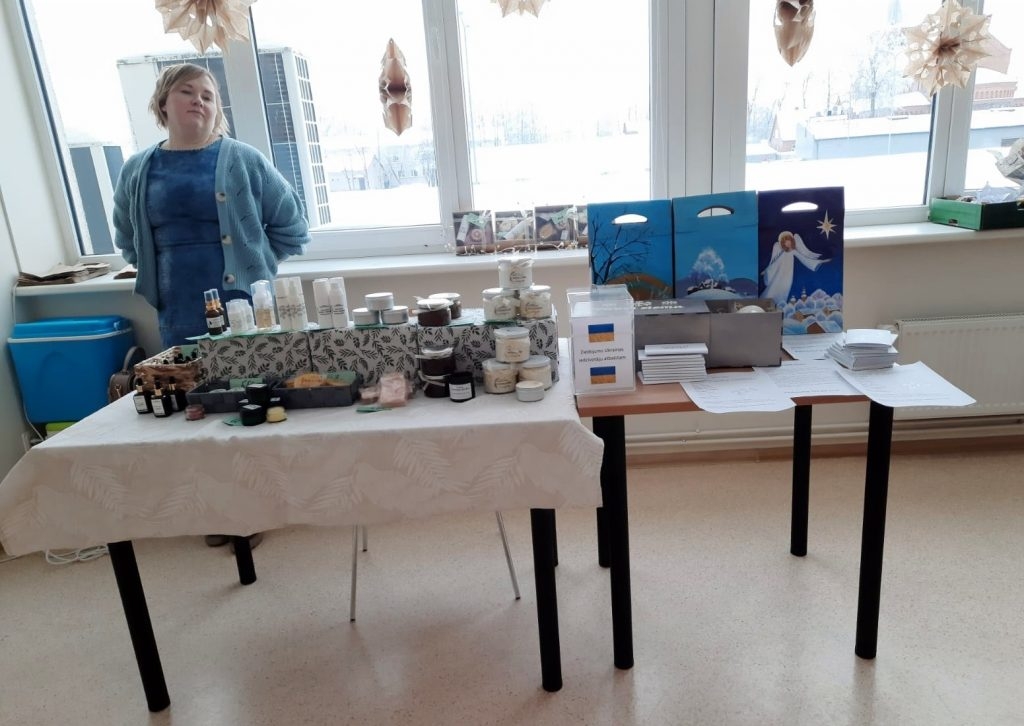 keramikas-radosas-meistarklases-un-pop-up-tirdzins-preilos-002-1024x726.jpg