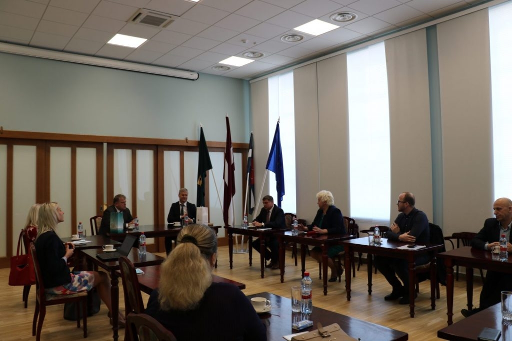 lps-priekssedis-vizite-preilu-novada-foto-laine-giluce-003-1024x683.jpg