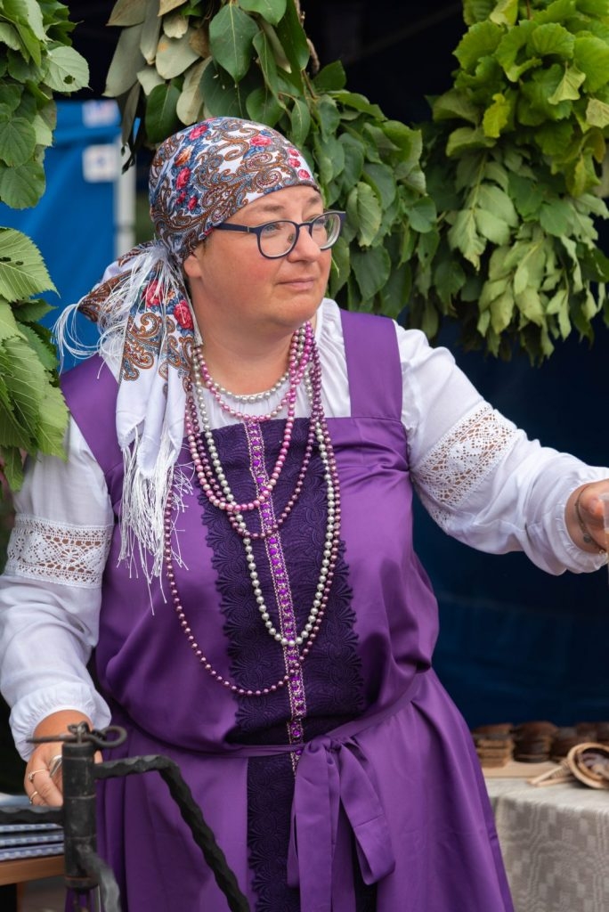 pagastu-dizosanas-dgustacijas-konkursi-amatiermakslas-kolektivu-sasauksanas-foto-l-uzulniks-078-684x1024.jpg